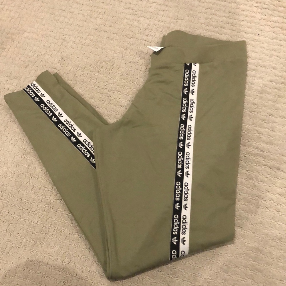 Adidas leggings